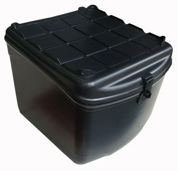 BAÚ PLASTICO OMEGA 92L PRETO MN3